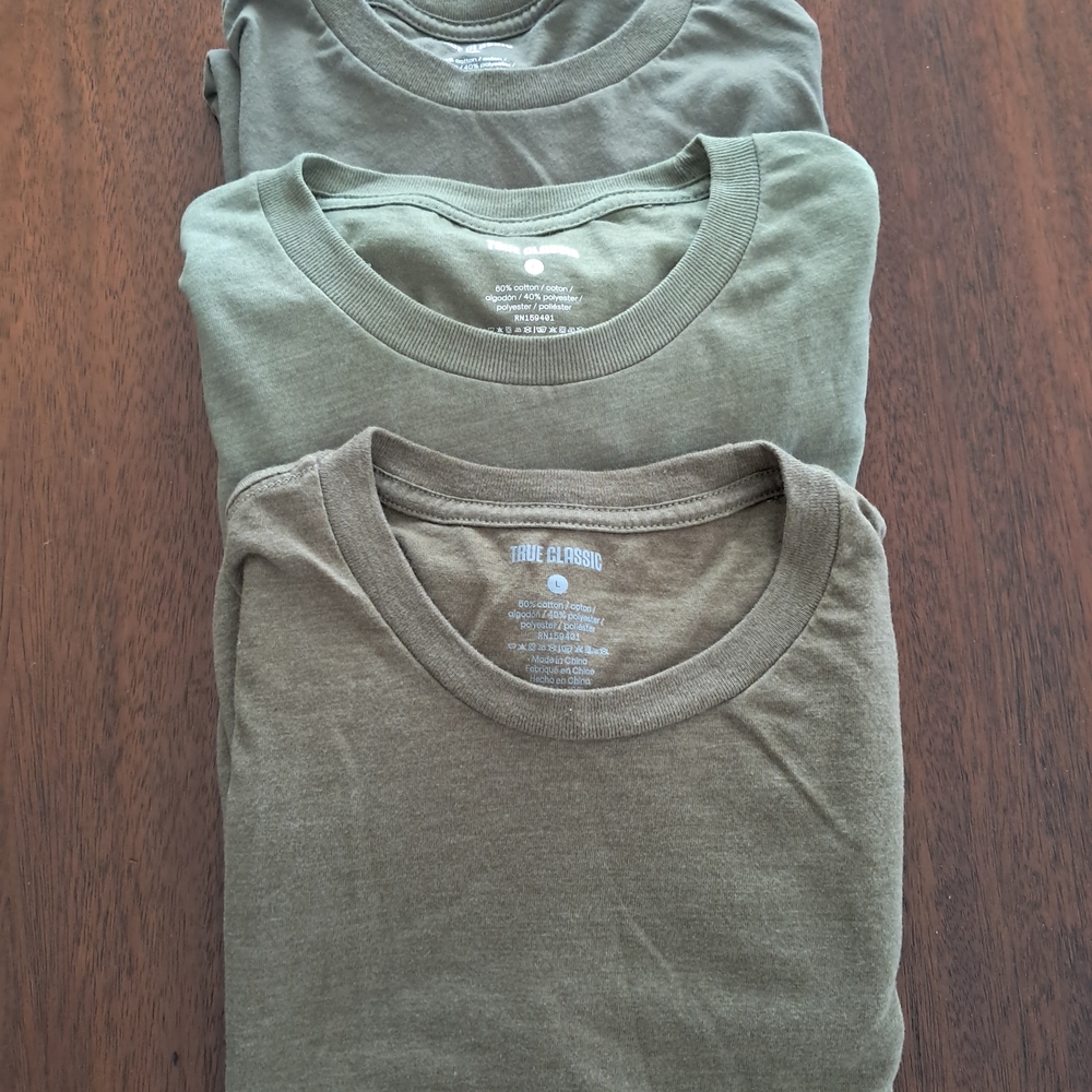 Lot Of 3 True Classic Crew Neck T-Shirts
